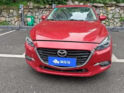 Mazda 3 Axela 2018, 88300 км, за 40900 CNY - фото 2
