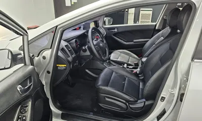 Kia K3 2015, 72534 км, за 6500000 KRW - фото 10