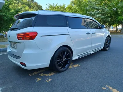 Kia Canival 2019, 207535 км, за 10500000 KRW - фото 5