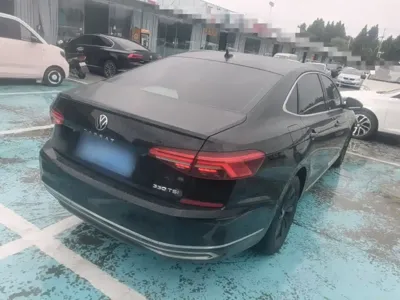 Volkswagen Passat 2021, 64700 км, за 79300 CNY - фото 7