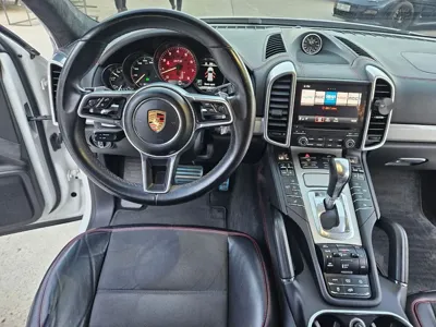 Porsche Cayenne 2018, 96781 км, за 39000000 KRW - фото 17