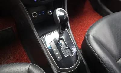 Hyundai Accent 2017, 88415 км, за 5900000 KRW - фото 9