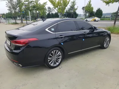Hyundai Genesis 2016, 248245 км, за 6950000 KRW - фото 2