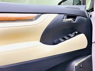 Toyota Alphard 2017, 140000 км, за 375000 CNY - фото 11