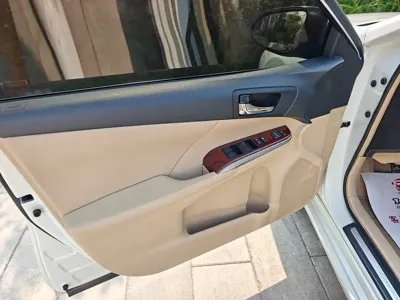 Toyota Camry 2014, 136000 км, за 49800 CNY - фото 10