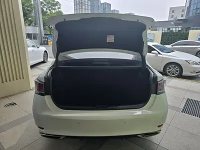 Lexus GS 2018, 81000 км, за 158000 CNY - фото 8
