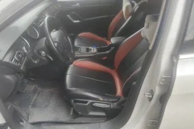 Peugeot 408 2018, 66900 км, за 32351.54 CNY - фото 16