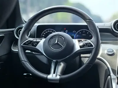Mercedes-Benz GLC 2024, 27000 км, за 219800 CNY - фото 11