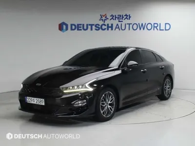 Kia K5 · 2020 год