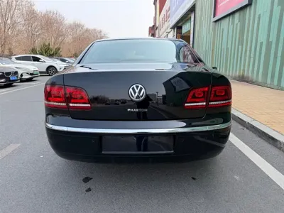 Volkswagen Phaeton 2015, 70000 км, за 119800 CNY - фото 10