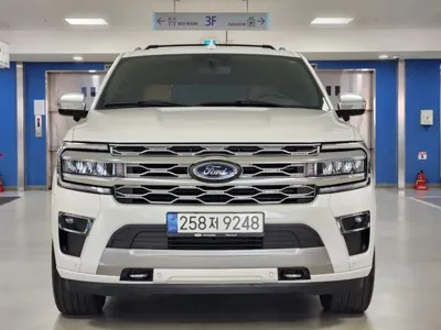 Ford Expedition 2023, 23088 км, за 64500000 KRW