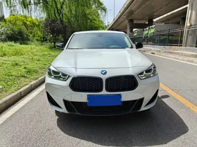BMW X2 2023, 11000 км, за 119800 CNY