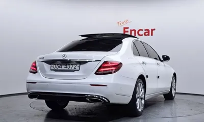 Mercedes-Benz E-Class 2017, 124183 км, за 20000000 KRW