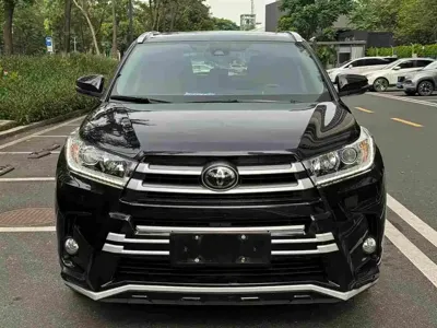 Toyota Highlander 2019, 70000 км, за 103800 CNY - фото 1