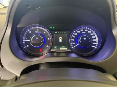 Hyundai Grandeur 2015, 263939 км, за 5400000 KRW