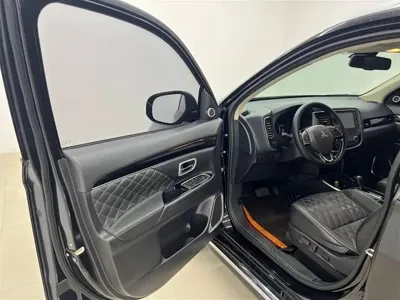 Mitsubishi Outlander 2022, 48000 км, за 118800 CNY - фото 9