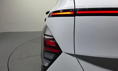 Hyundai Kona 2025, 7357 км, за 27800000 KRW - фото 23