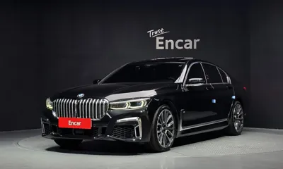 BMW 7-Series · 2021 год