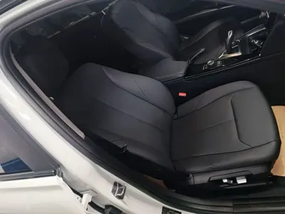 BMW 3 Series 2017, 134400 км, за 63200 CNY - фото 25