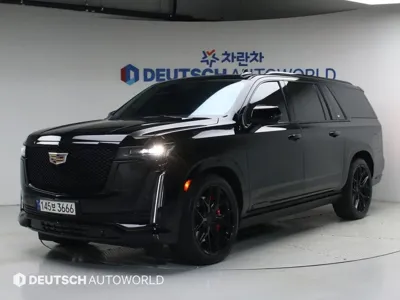 Cadillac Escalade · 2023 год