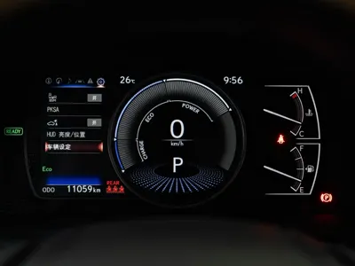 Lexus ES 2025, 11000 км, за 372600 CNY - фото 25
