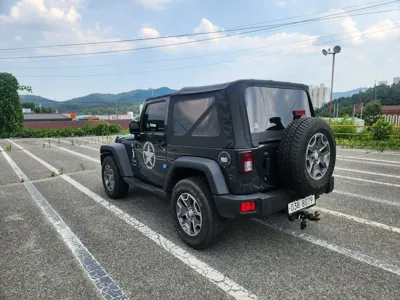 Jeep Wrangler 2017, 40800 км, за 24200000 KRW