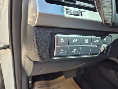 KG_Mobility_Ssangyong Rexton 2018, 111742 км, за 14500000 KRW - фото 20