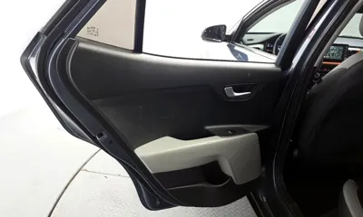 Kia Stonic 2018, 112522 км, за 8000000 KRW - фото 25