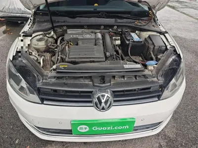 Volkswagen Golf 2017, 76200 км, за 51100 CNY - фото 11