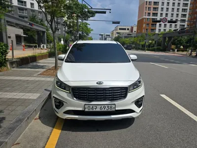 Kia Canival 2019, 111873 км, за 19500000 KRW - фото 2