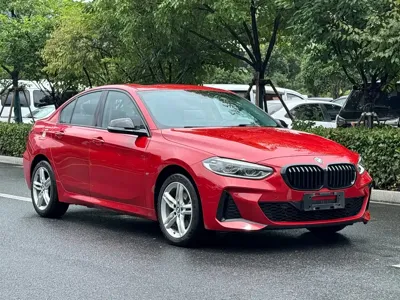 BMW 1 Series 2021, 50000 км, за 71800 CNY - фото 3