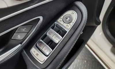 Mercedes-Benz C-Class 2019, 108390 км, за 18800000 KRW - фото 28
