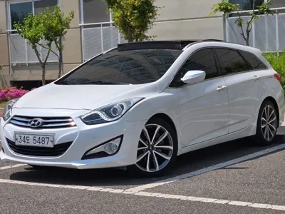 Hyundai i40 · 2014 год