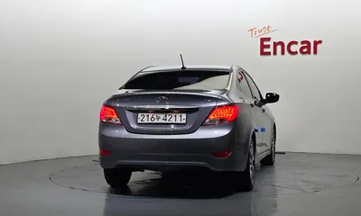 Hyundai Accent 2015, 92871 км, за 6500000 KRW - фото 4