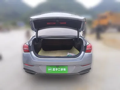 Hongqi H5 2018, 123900 км, за 36338.61 CNY - фото 20