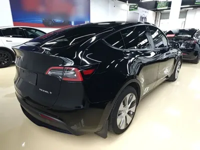 Tesla Model Y 2022, 61300 км, за 163200 CNY - фото 7
