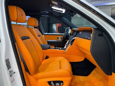 Rolls-Royce Cullinan 2022, 23000 км, за 4778800 CNY - фото 30