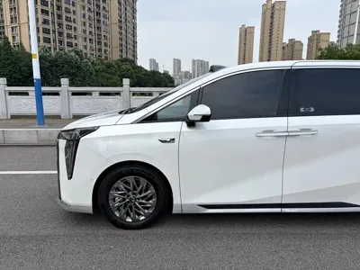 GAC Motor 传祺向往M8 2025, 8000 км, за 278000 CNY - фото 3