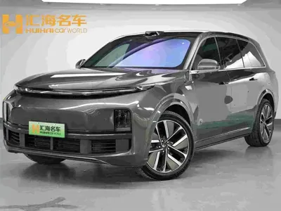 Li Auto Li L9 · 2025 год