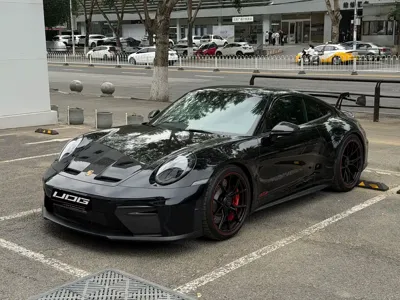 Porsche 911 · 2025 год