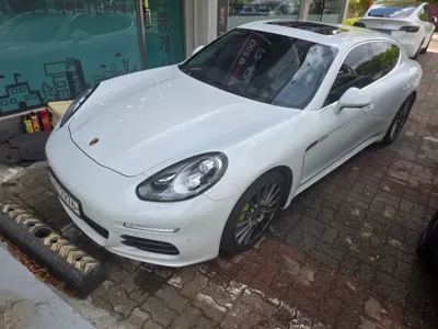 Porsche Panamera · 2014 год
