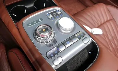Genesis G90 2023, 55243 км, за 70000000 KRW - фото 9