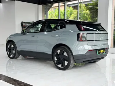 Volvo EX30 2026, 100 км, за 132000 CNY