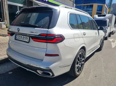 BMW X7 2024, 57975 км, за 115000000 KRW