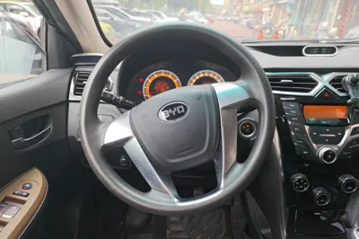 BYD F3 2016, 70000 км, за 26117.8 CNY - фото 9