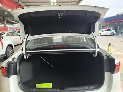 Geely Emgrand 2026, 100 км, за 61000 CNY - фото 19
