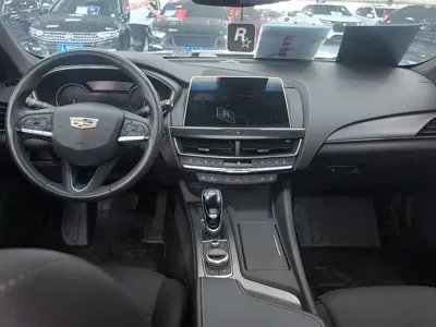Cadillac CT5 2022, 33900 км, за 146800 CNY - фото 12