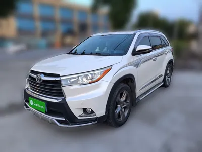 Toyota Highlander 2017, 110399 км, за 106444.92 CNY - фото 1