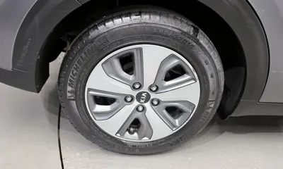 Kia Niro 2017, 99612 км, за 11000000 KRW - фото 5