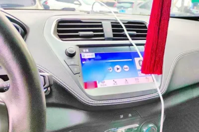 Ford Escort 2019, 55400 км, за 43698.58 CNY - фото 12